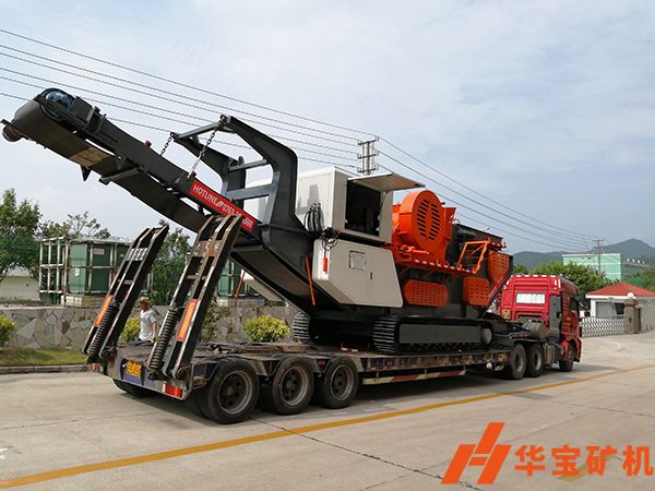 輪胎移動破碎機對比履帶式移動破碎機優(yōu)選點對比詳解 輪胎移動破碎機對比履帶式移動破碎機優(yōu)選點對比詳解